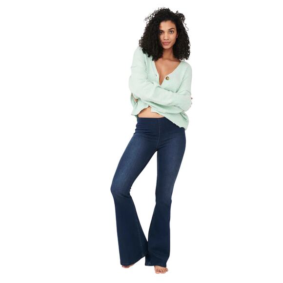 Free People Pants - Free People Penny Pull On Flare Jeans Size 28